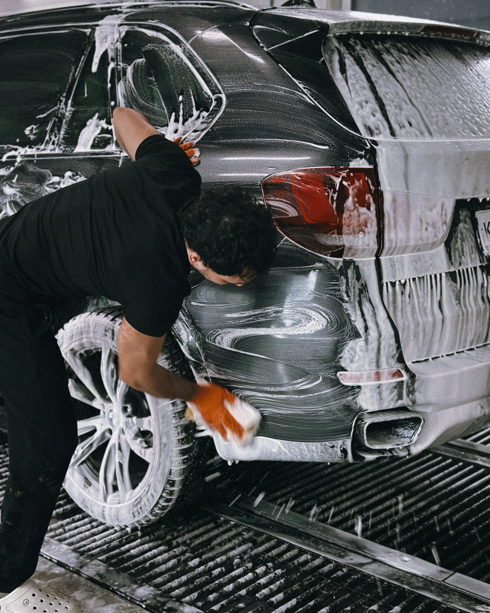 SUV hand wash — mobile car detailing Sandton Johannesburg